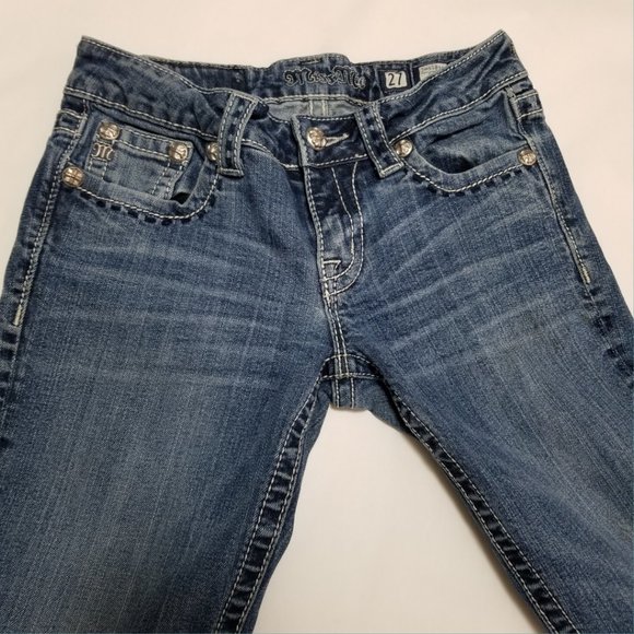 Miss Me Cropped Raw Hem Embellished Jeans - Picture 5 of 9